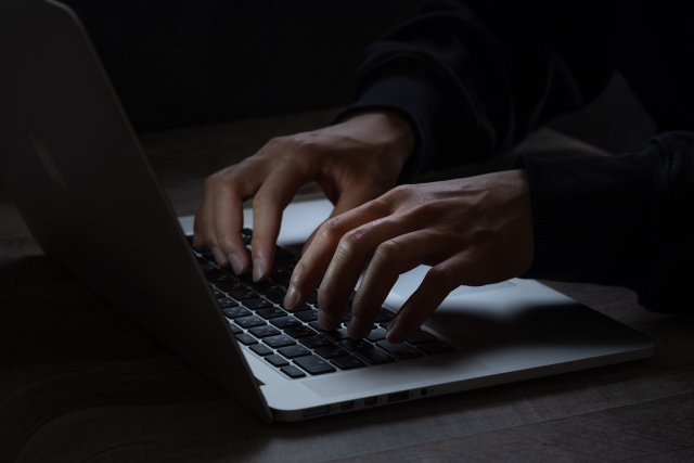 ネットワーク侵入イメージ